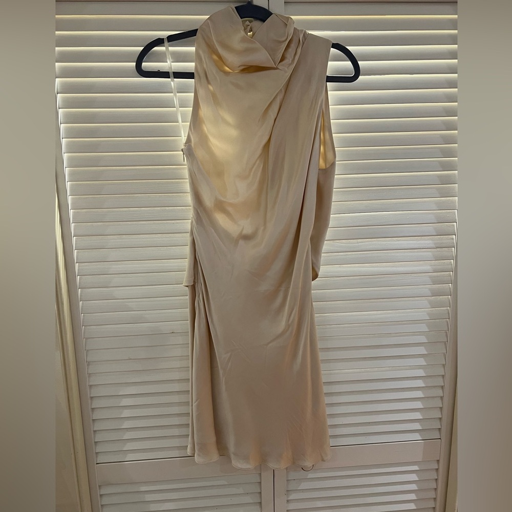 DISSH size 4 NWT halter / one shoulder dress